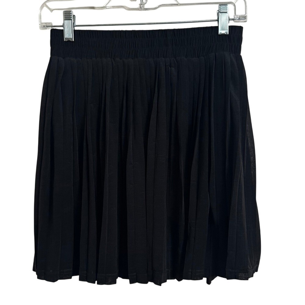 Wheels‎ & Dollbaby Black Pleated Skirt Salon Des Fleurs "Snare a Millionaire" 6
